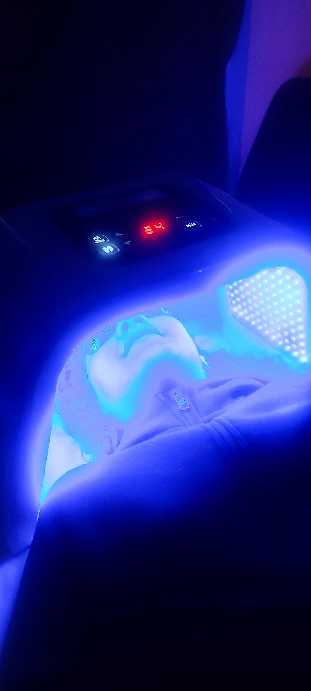 We’ll being LED  facial Φωτοθεραπεία  20΄